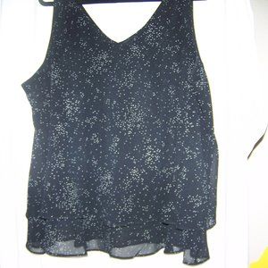 Lane Bryant Black and white tunic. Size 20